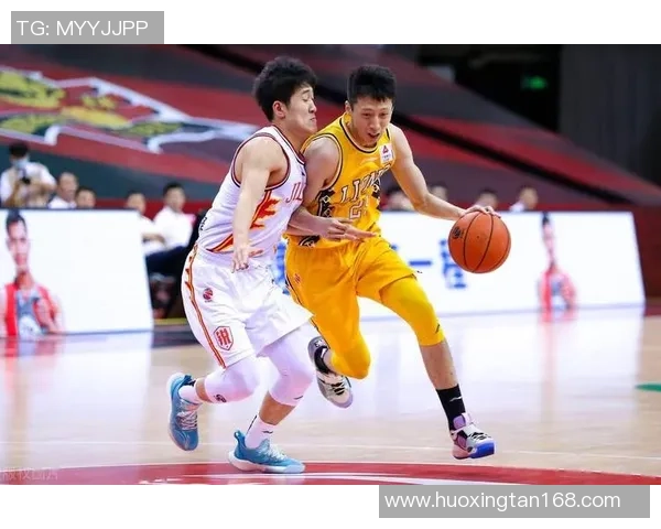 赛后复盘：成都篮球队与杭州篮球队默契配合的关键因素分析