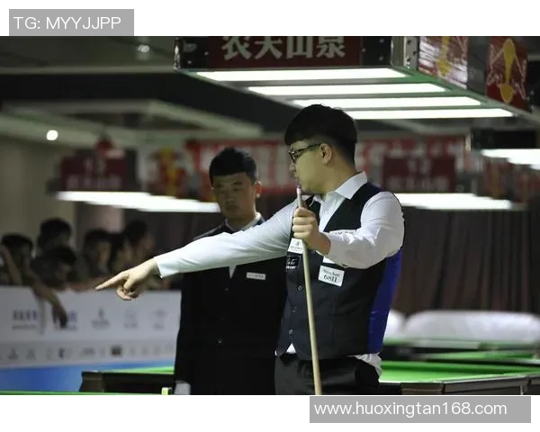 羽毛球场上的追梦旅程：陈伟的奋斗与成长故事